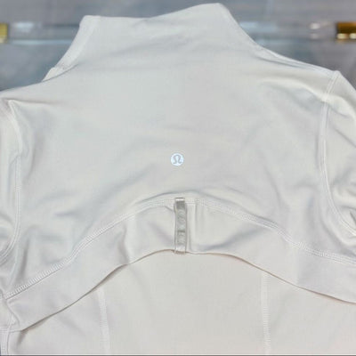 Define Jacket Luon