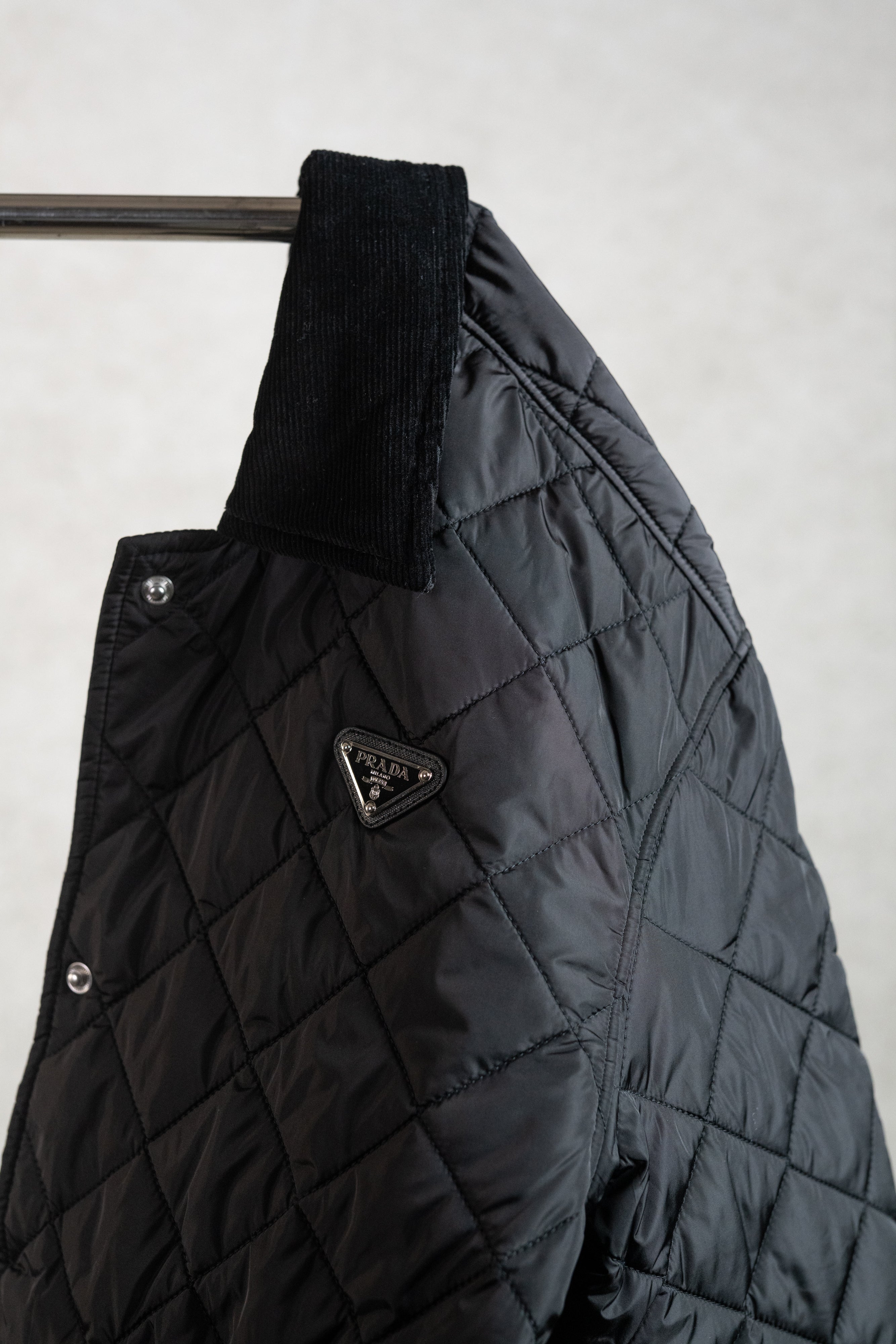 Light Re-Nylon cropped jacket