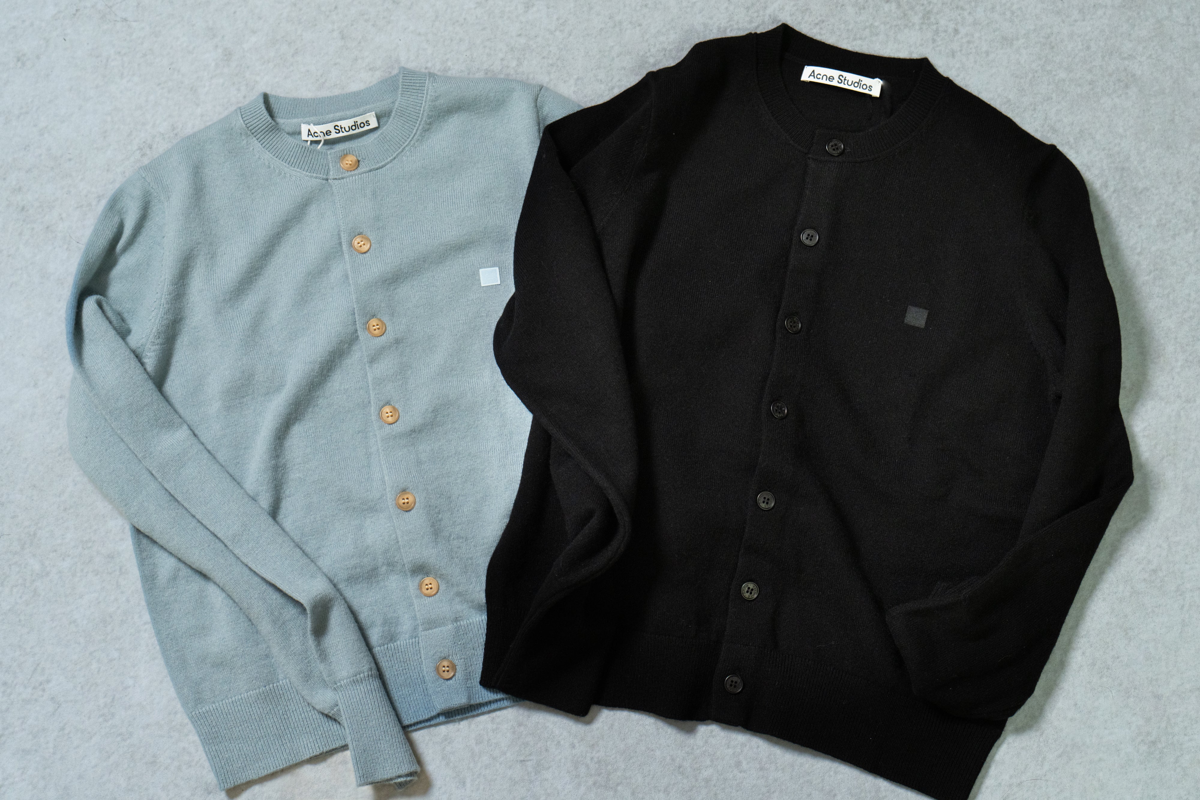 Fitted Cardigan | Black & Yak Blue